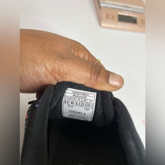 Brooks Adrenaline GTS 22 Black Purple Coral Women’s Sneakers Size 8.5 - Picture 10 of 10